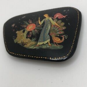 VTG Russian Kholuy Folk Lacquer Brooch Handprinted Signed. Art